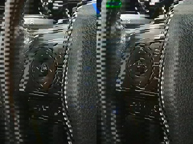 Used 2019 Toyota Camry SE image 9