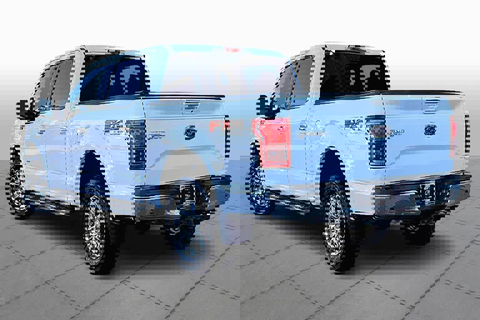 Certified 2017 Ford F150 Lariat image 12