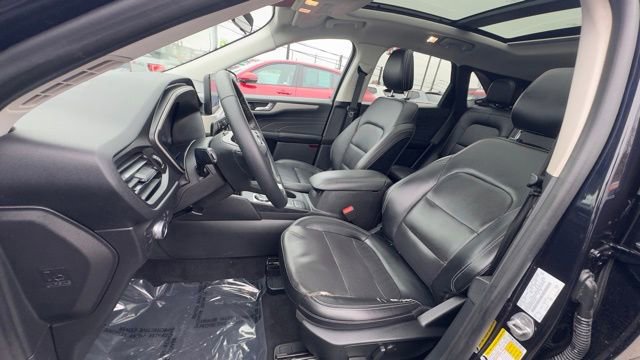 Certified 2021 Ford Escape SEL w/ Technology Package image 18