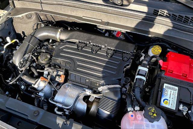 Used 2023 Jeep Renegade Latitude AWD/4WD image 34