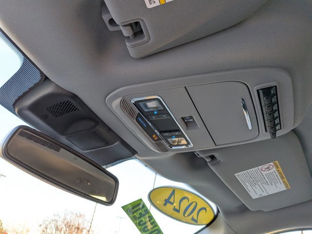 Certified 2024 Ford F250 Lariat w/ Chrome Package image 26