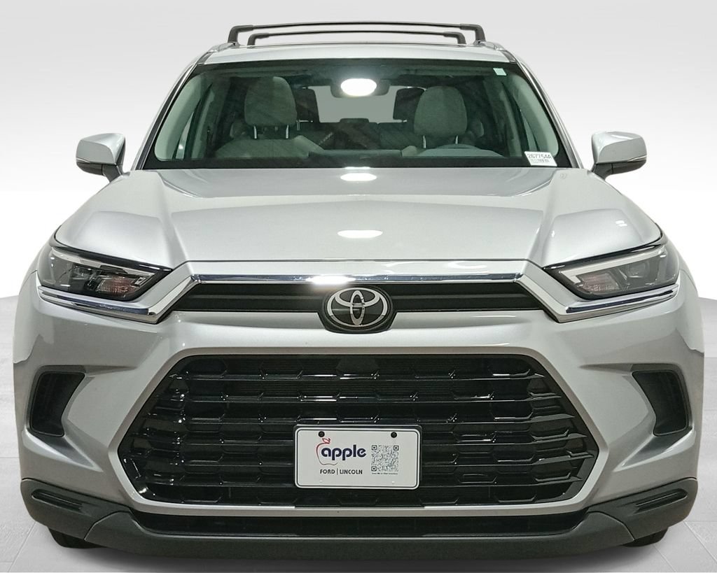 Used 2025 Toyota Grand Highlander AWD image 11