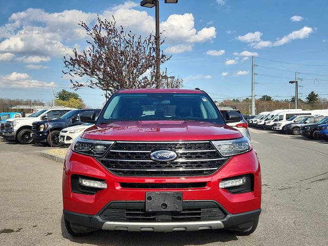 Certified 2021 Ford Explorer XLT w/ Equipment Group 202A AWD/4WD image 5