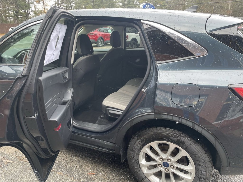 Certified 2022 Ford Escape SE w/ Convenience Package image 11