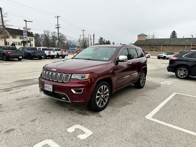 Used 2017 Jeep Grand Cherokee Overland w/ Jeep Active Safety Group image 2