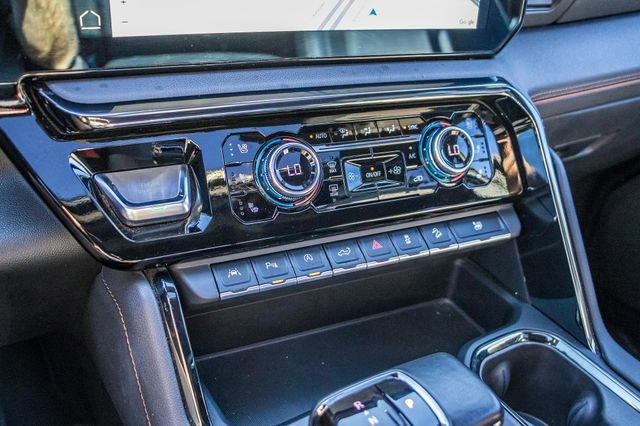 Used 2022 GMC Sierra 1500 AT4 w/ AT4 Premium Package image 32