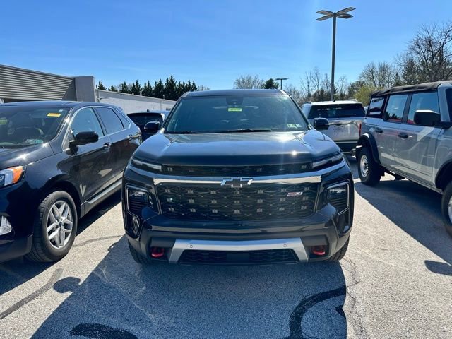 Used 2024 Chevrolet Traverse Z71 w/ Enhanced Driving Package image 9