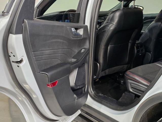 Certified 2025 Ford Escape ST-Line Select image 31