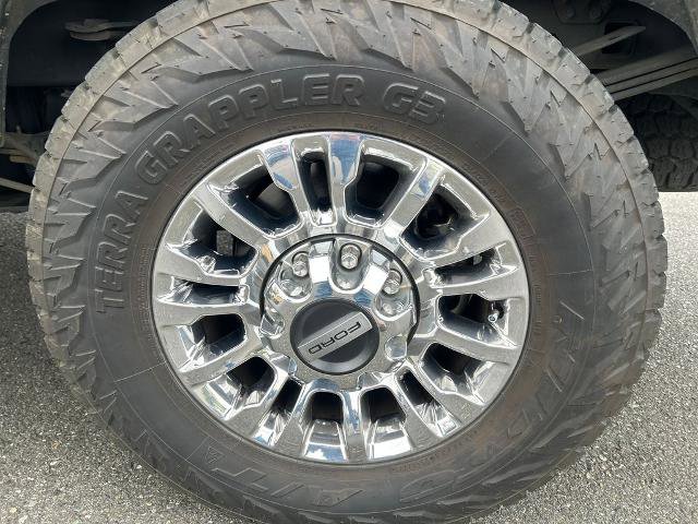 Certified 2022 Ford F250 XLT w/ XLT Premium Package AWD/4WD image 13