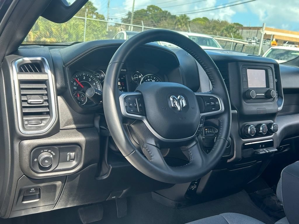 Used 2024 RAM 1500 Big Horn RWD image 36
