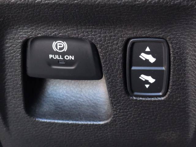 Used 2021 RAM 1500 Big Horn AWD/4WD image 27