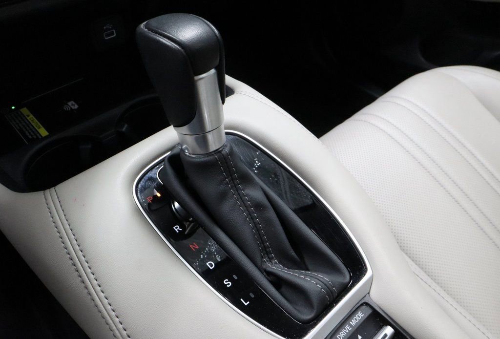 Used 2024 Honda HR-V EX-L image 32