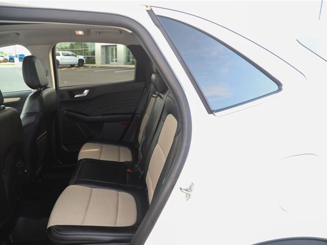 Certified 2022 Ford Escape Titanium w/ Titanium Elite Package AWD/4WD image 23