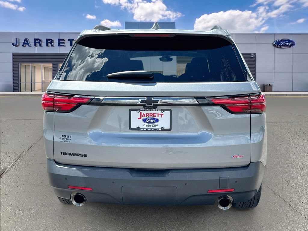 Used 2023 Chevrolet Traverse RS FWD image 6