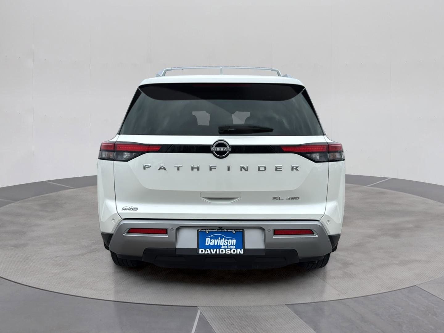 Used 2024 Nissan Pathfinder SL image 4