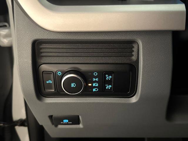 Certified 2025 Ford F250 XL w/ STX Appearance Package AWD/4WD image 19