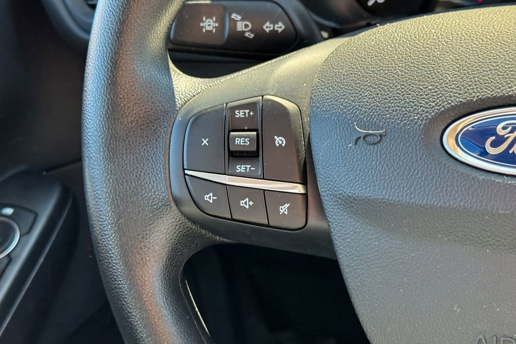 Certified 2020 Ford Escape SE image 25