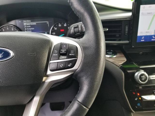 Certified 2022 Ford Explorer Limited w/ Equipment Group 301A image 27