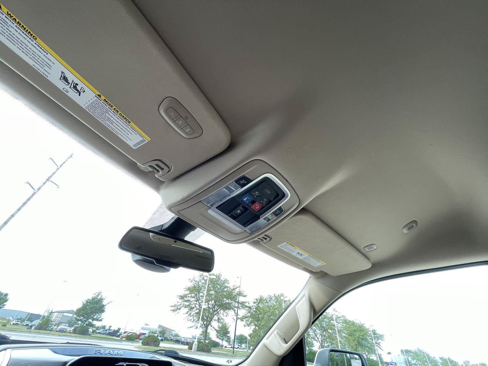 Used 2019 RAM 1500 Laramie AWD/4WD image 20