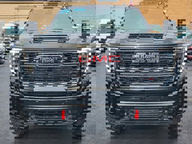Used 2025 GMC Sierra 2500 AT4 w/ AT4 Premium Plus Package image 7