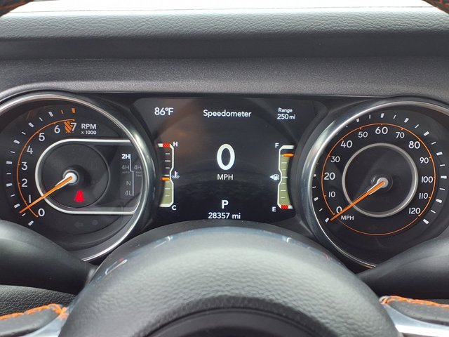 Used 2023 Jeep Gladiator Mojave w/ LED Lighting Group AWD/4WD image 19