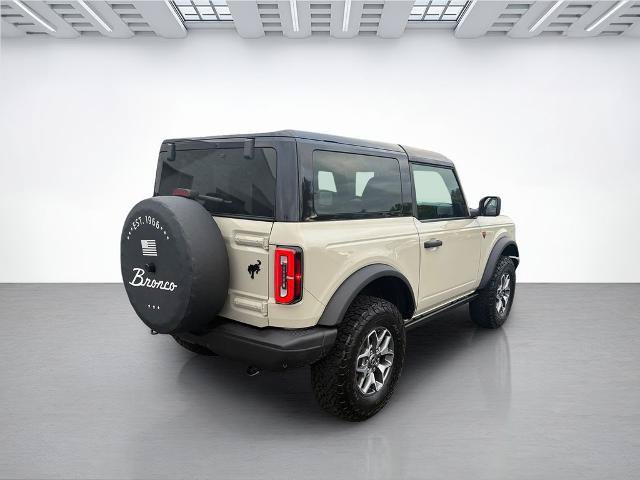 Certified 2025 Ford Bronco Badlands AWD/4WD image 4