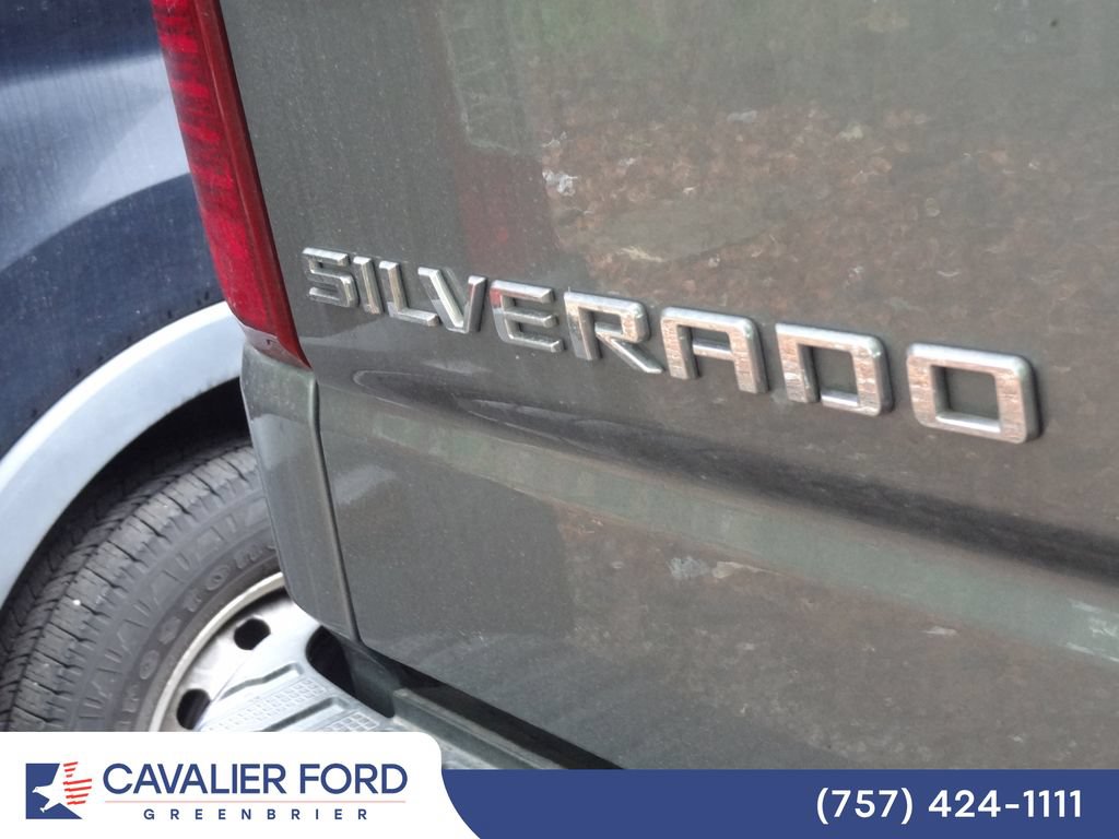 Used 2021 Chevrolet Silverado 1500 LT AWD/4WD image 6