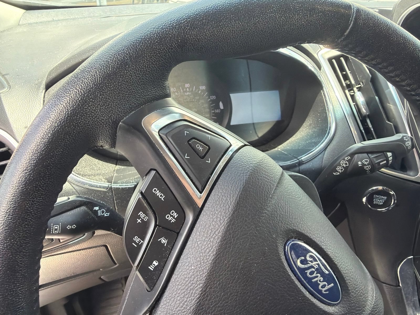 Certified 2020 Ford Edge Titanium FWD image 11
