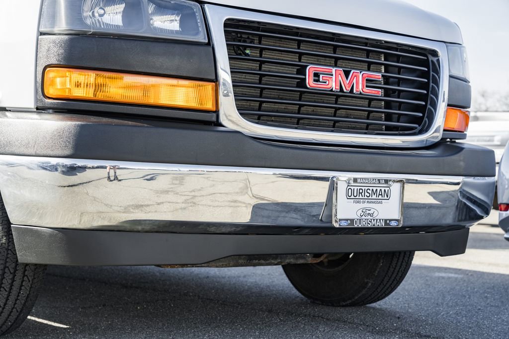 Used 2023 GMC Savana 2500 image 14