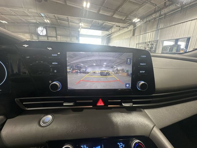 Used 2022 Hyundai Elantra SEL w/ Convenience + Premium Package FWD image 29