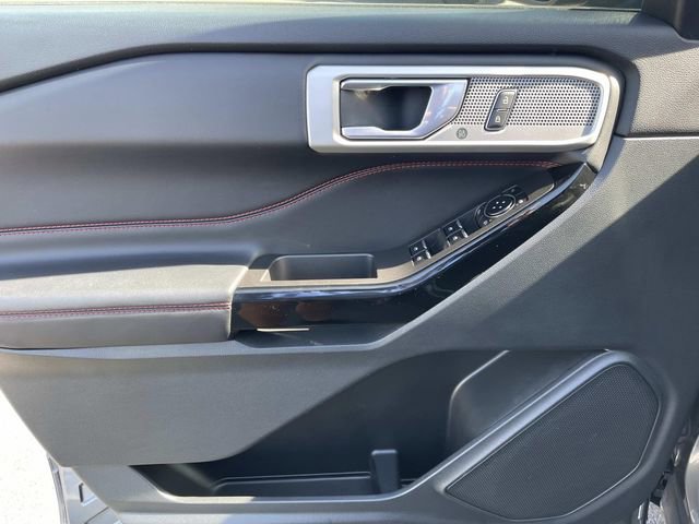 Certified 2023 Ford Explorer ST-Line w/ Class IV Trailer Tow Package image 28