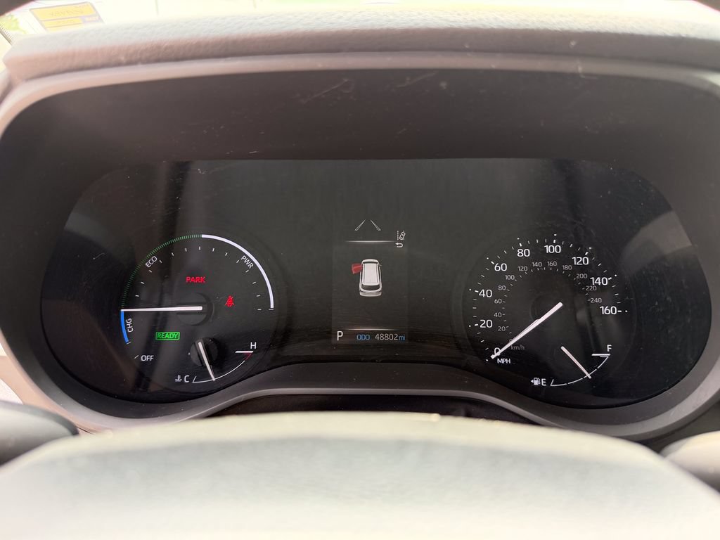 Used 2023 Toyota Sienna LE w/ LE Plus Package FWD image 32