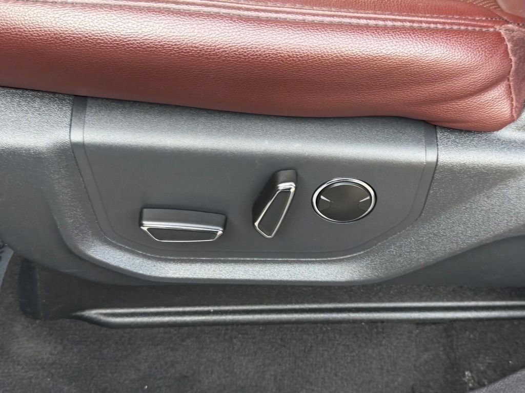 Certified 2024 Ford Expedition Limited image 18