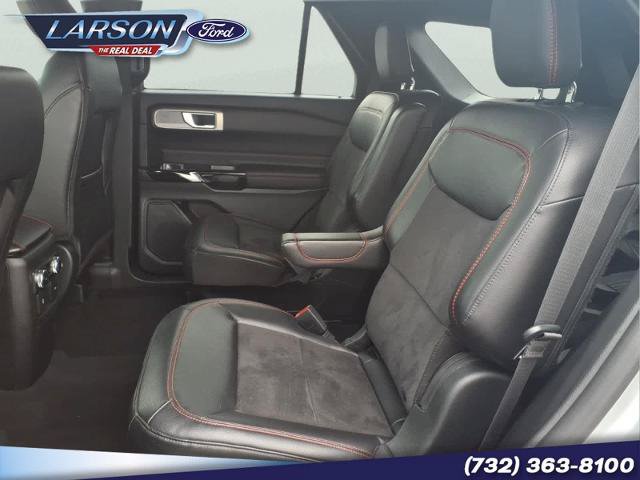 Certified 2023 Ford Explorer ST-Line w/ Class IV Trailer Tow Package AWD/4WD image 16