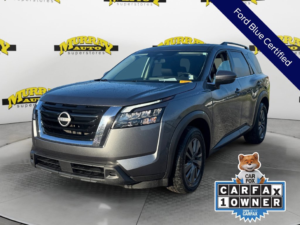 Used 2025 Nissan Pathfinder SV