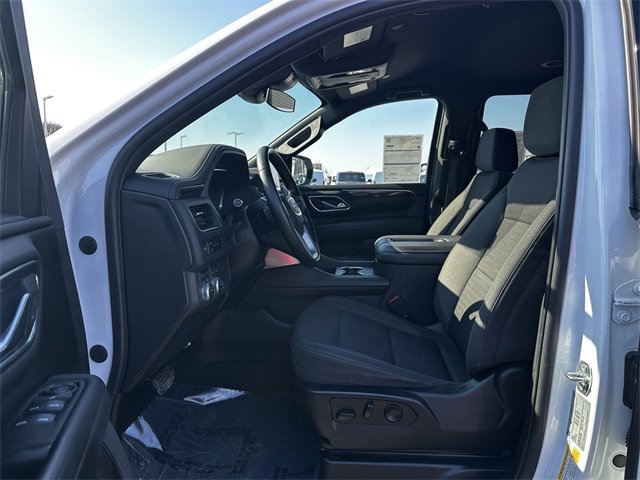 Used 2023 GMC Yukon XL SLE image 20