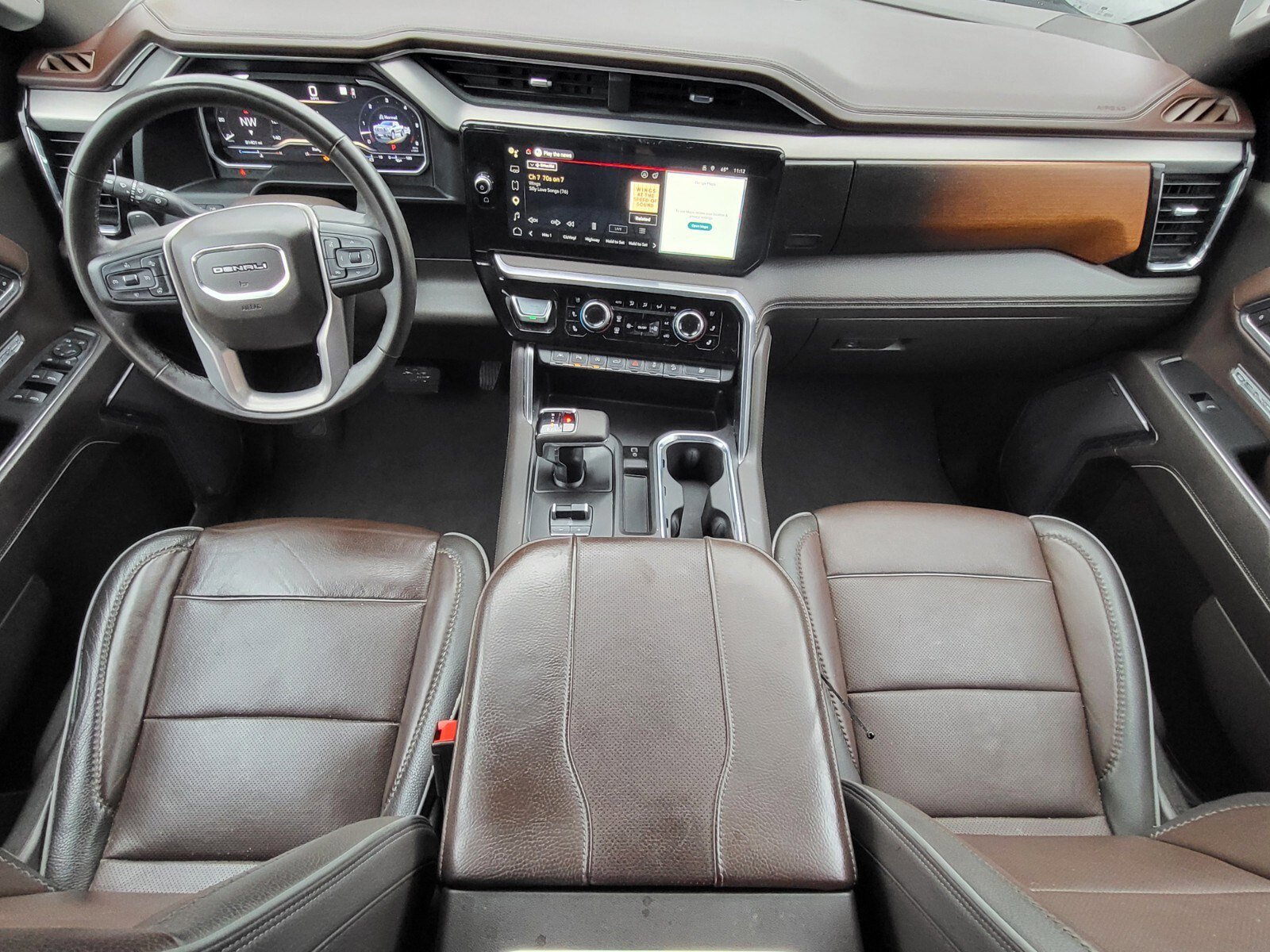 Used 2023 GMC Sierra 1500 Denali w/ Technology Package AWD/4WD image 14