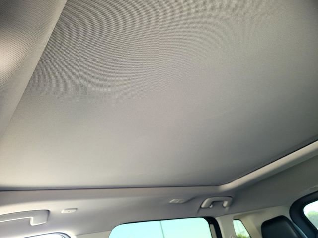 Used 2023 Nissan Rogue SL FWD image 19