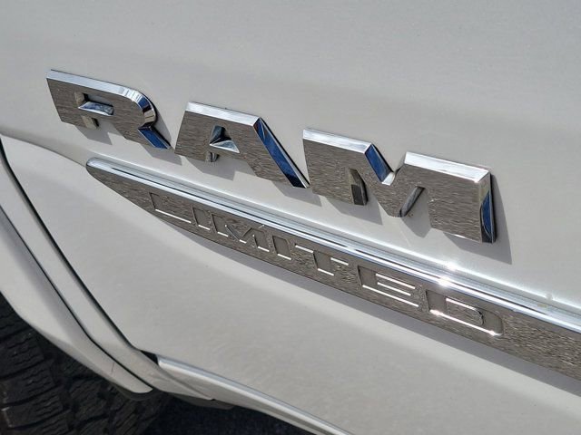 Used 2019 RAM 1500 Limited RWD image 10