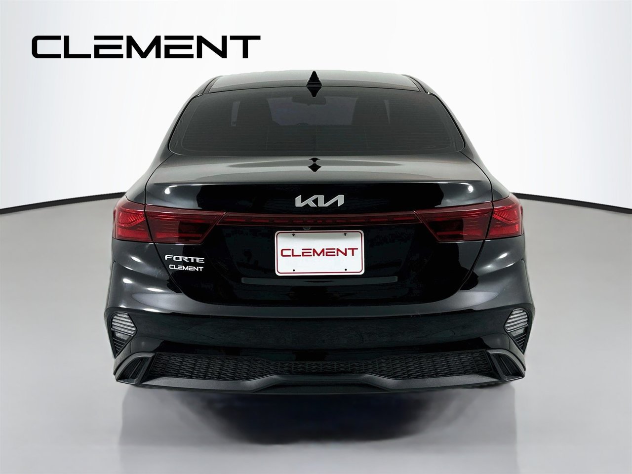 Used 2024 Kia Forte LXS FWD image 8