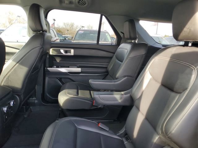 Certified 2022 Ford Explorer XLT w/ Equipment Group 202A image 25