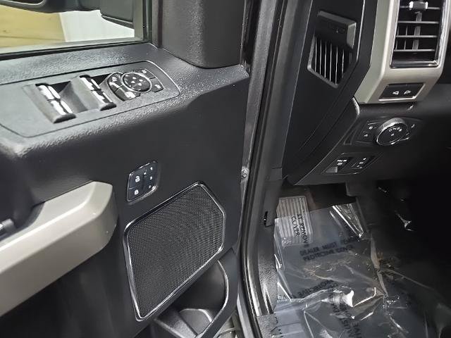 Certified 2018 Ford F150 Lariat w/ Equipment Group 502A Luxury AWD/4WD image 32