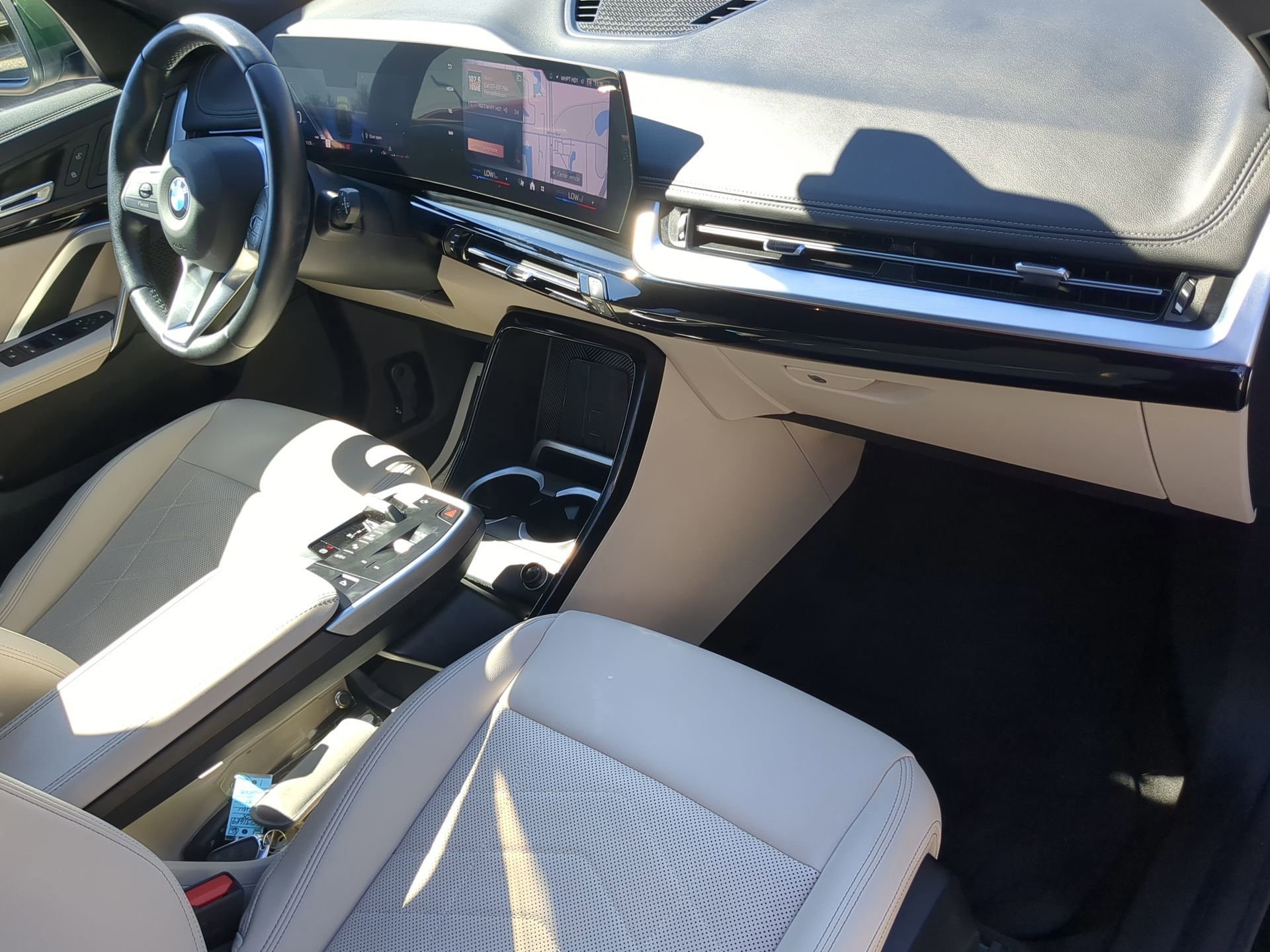 Used 2025 BMW X1 xDrive28i w/ Convenience Package image 36