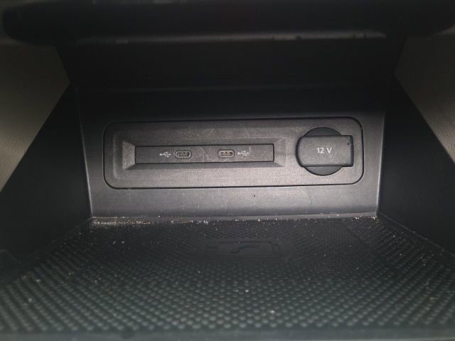 Used 2022 Volkswagen Atlas SEL image 36