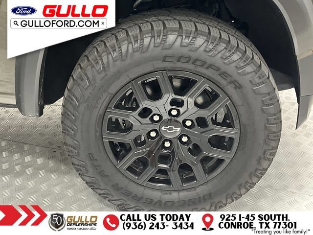 Used 2024 Chevrolet Colorado Trail Boss AWD/4WD image 29