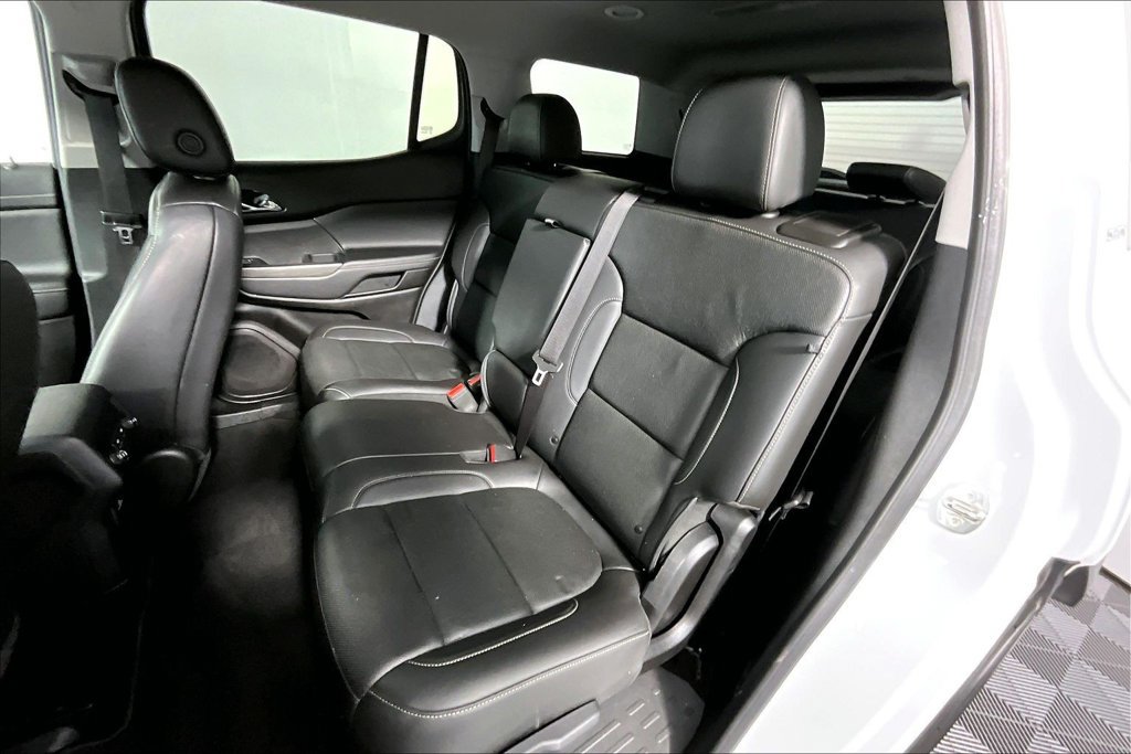 Used 2023 GMC Acadia SLT AWD/4WD image 26