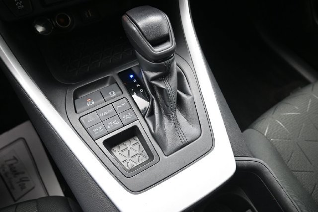Used 2023 Toyota RAV4 XLE w/ Convenience Package AWD/4WD image 18