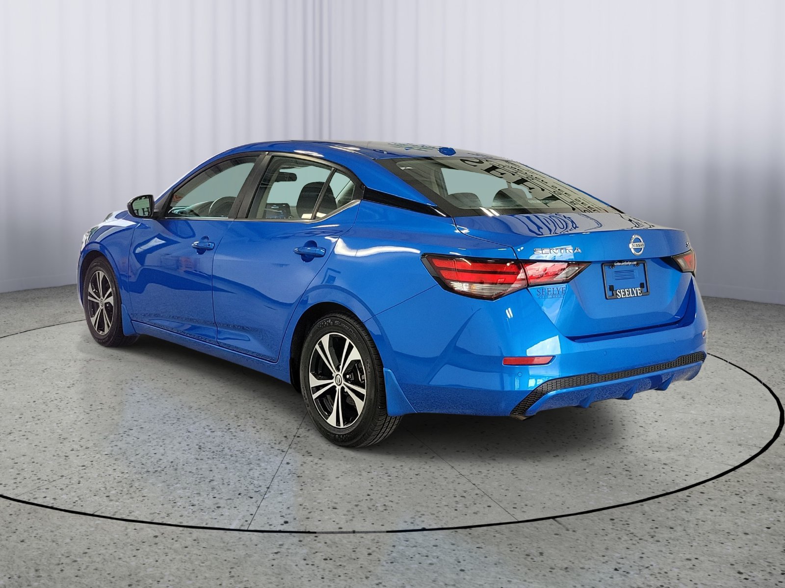 Used 2022 Nissan Sentra SV FWD image 3