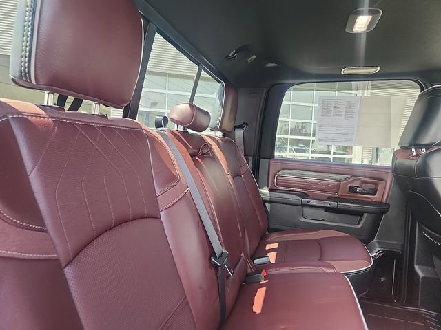 Used 2025 RAM 3500 Limited AWD/4WD image 29
