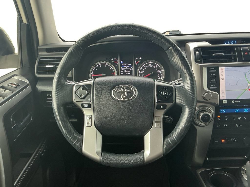 Used 2023 Toyota 4Runner Limited AWD/4WD image 18
